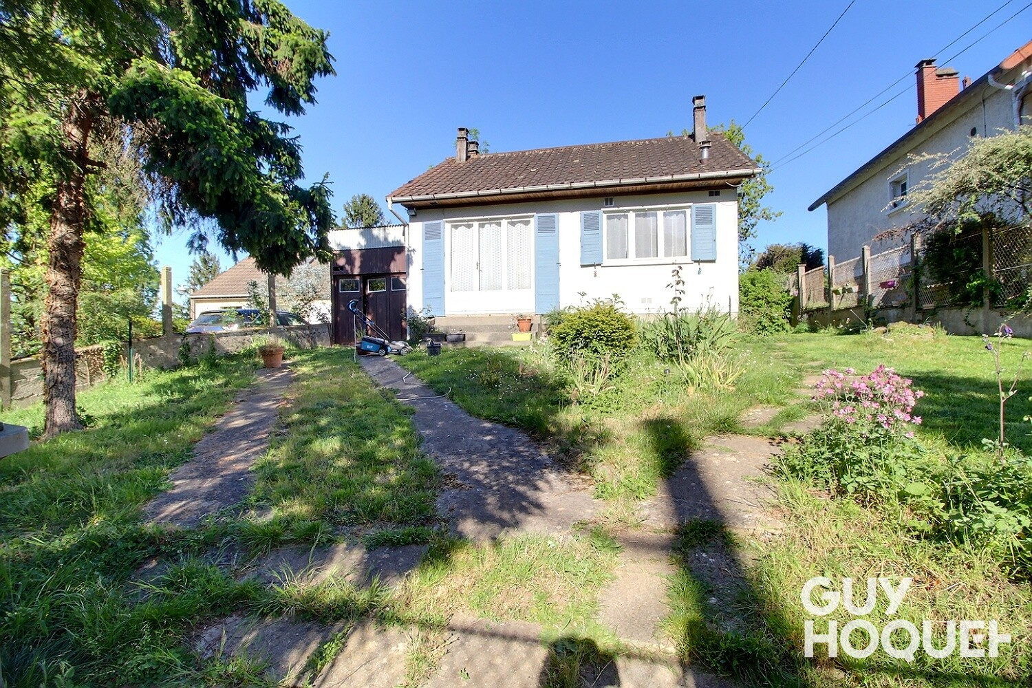 Maison proche centre-ville et gare RER C