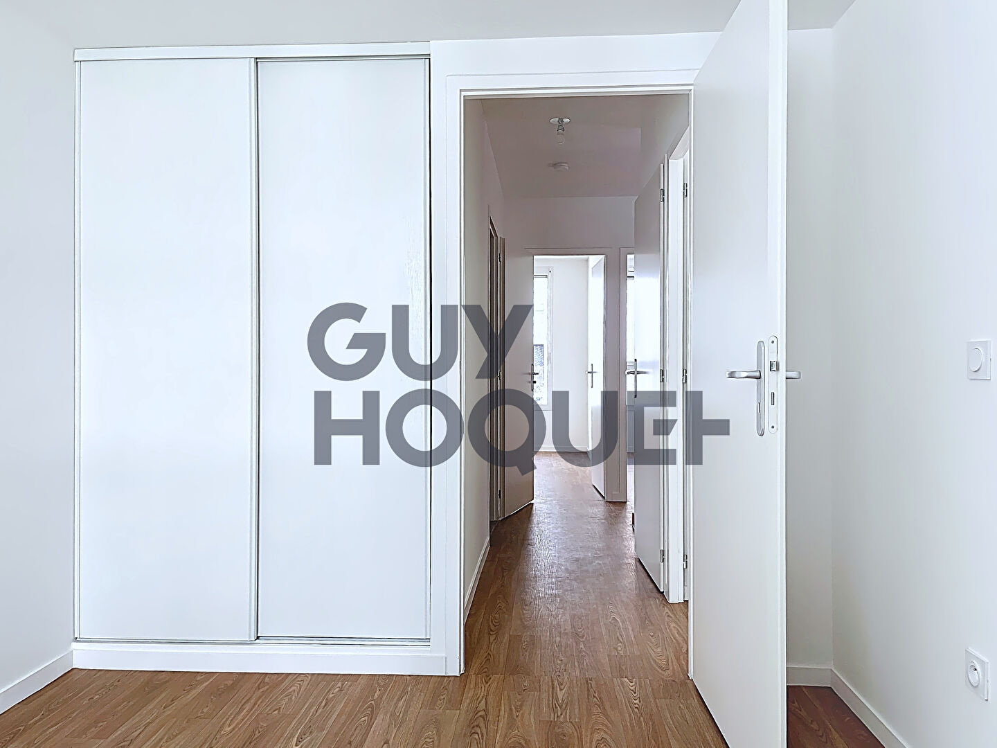 Vitry-sur-Seine - Duplex familial T6 avec jardin et terrasse au coeur du Grand Paris Ardoines