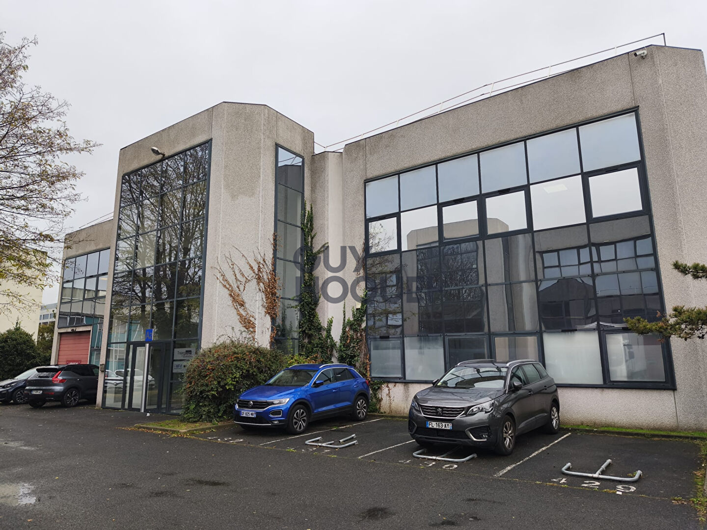 Bureaux Vitry Sur Seine 3 pièce(s) 73 m2