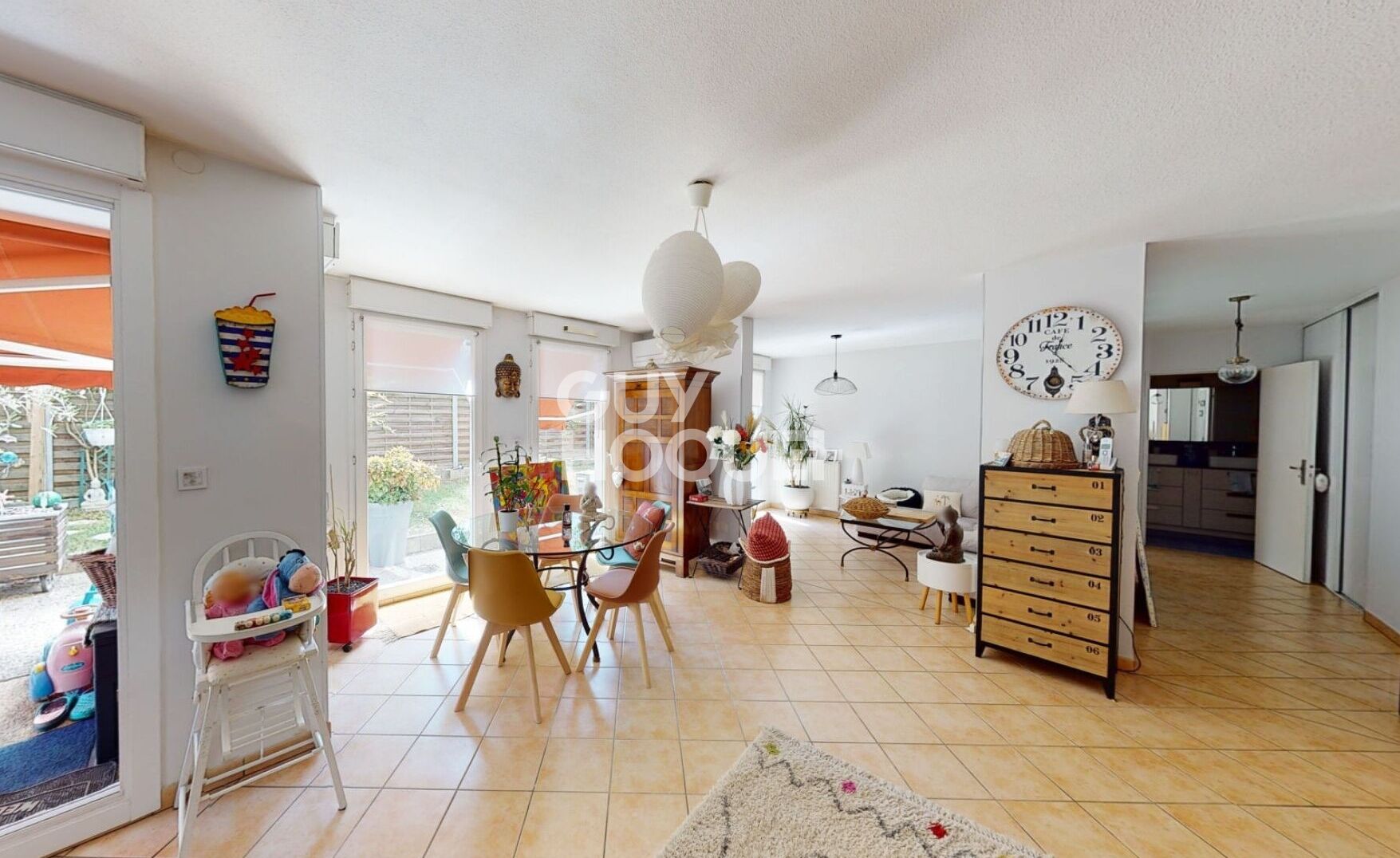 VOIRON : appartement T4 (102 m²) à vendre