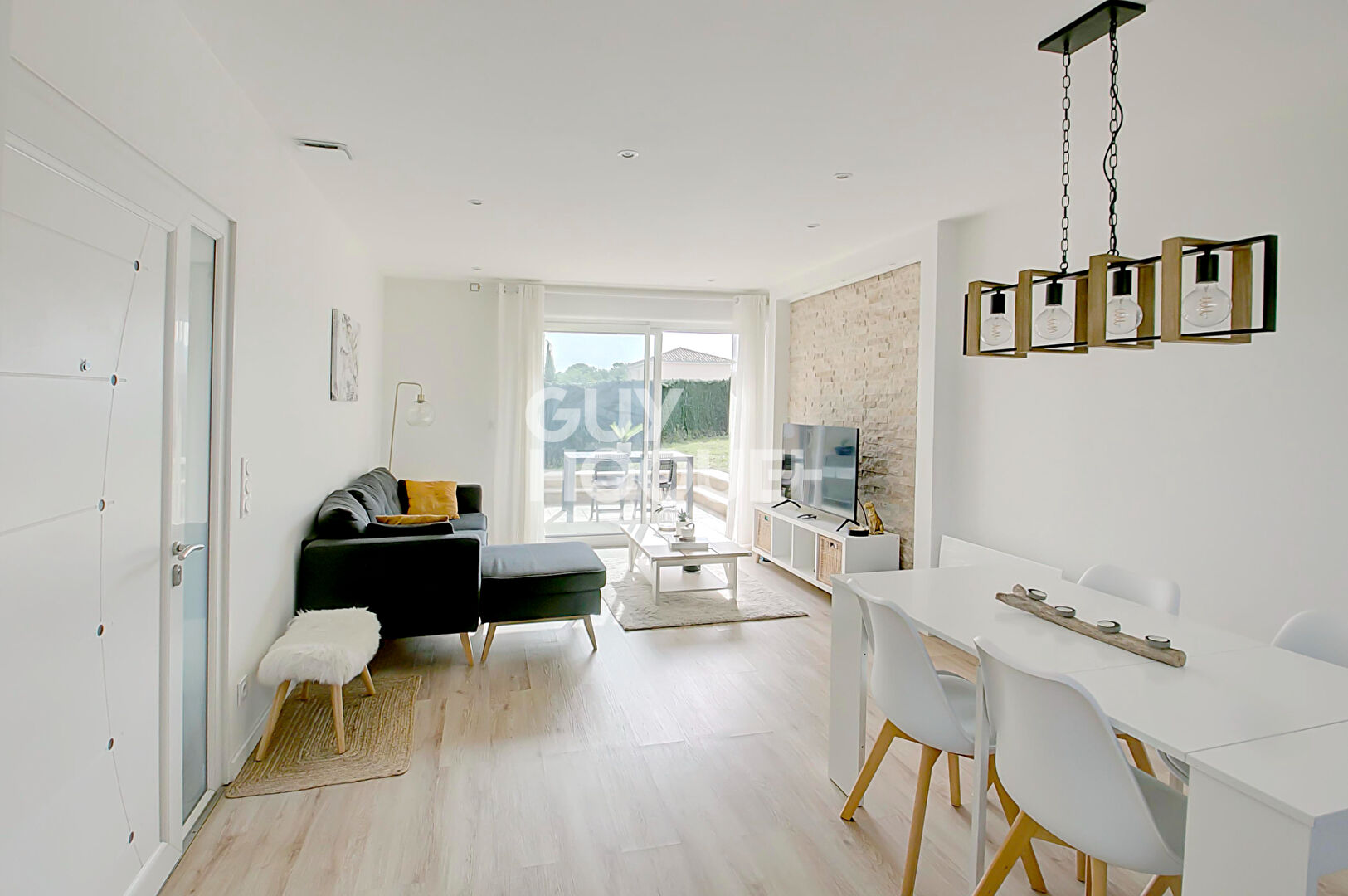 Appartement Vourles 3 pièce(s) 84 m2