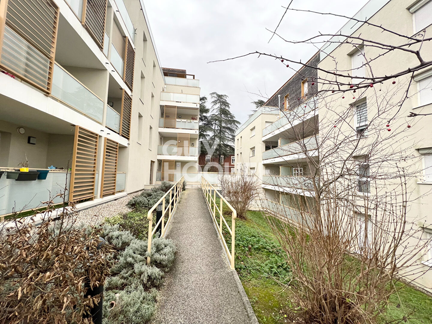 Appartement Fontaines Sur Saone 2 pièce(s) 46 m2