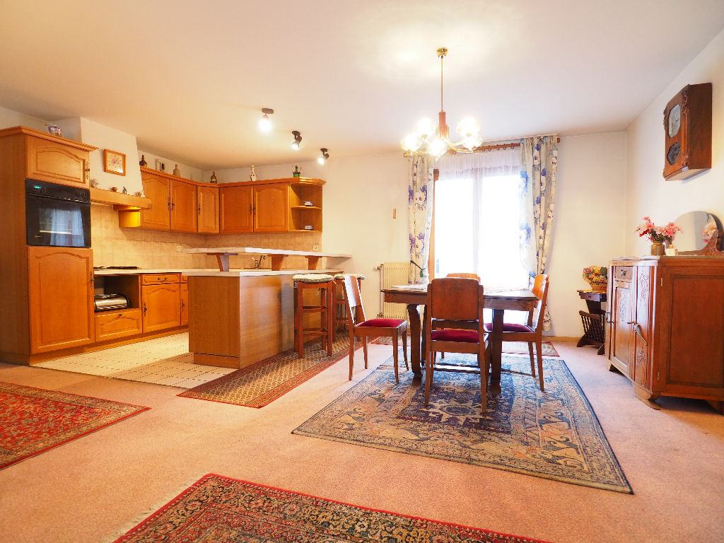 Appartement 3 pièces d'une surface habitable de 69,31 m² à vendre à GUEBWILLER (68500).