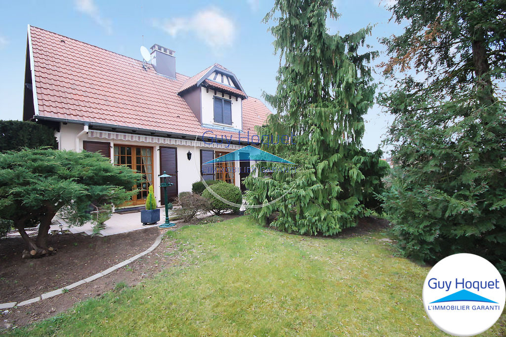 À vendre, maison de 150 m² au sol, 5 pièces à ECKBOLSHEIM (67201) sur 10.30 ares.