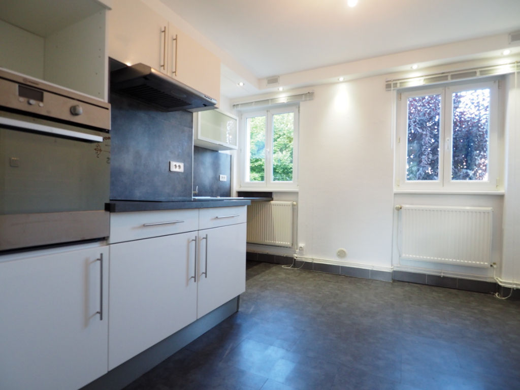 Appartement en rez-de-chaussée à louer à Cernay (68700)