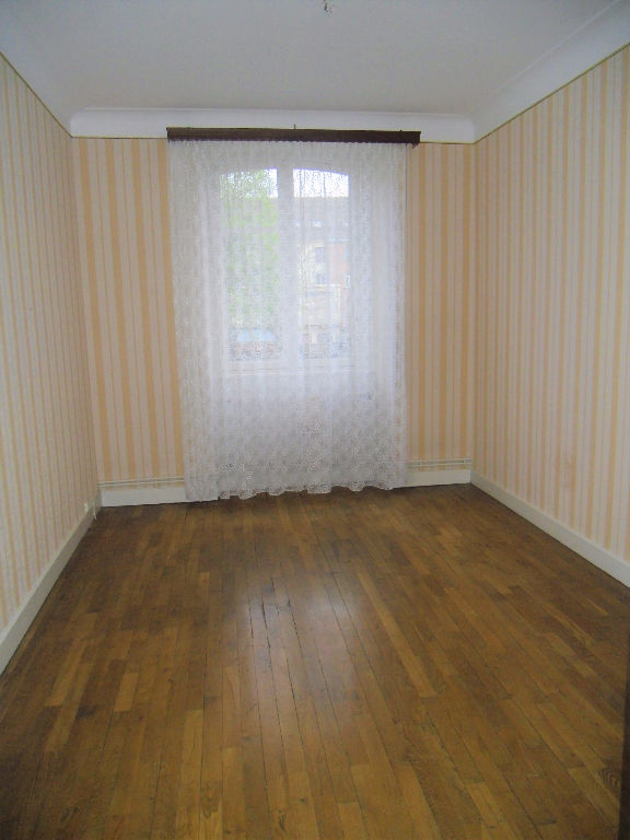 À vendre, appartement au premier étage de 73.26 m², 4 pièces à Guebwiller (68500).