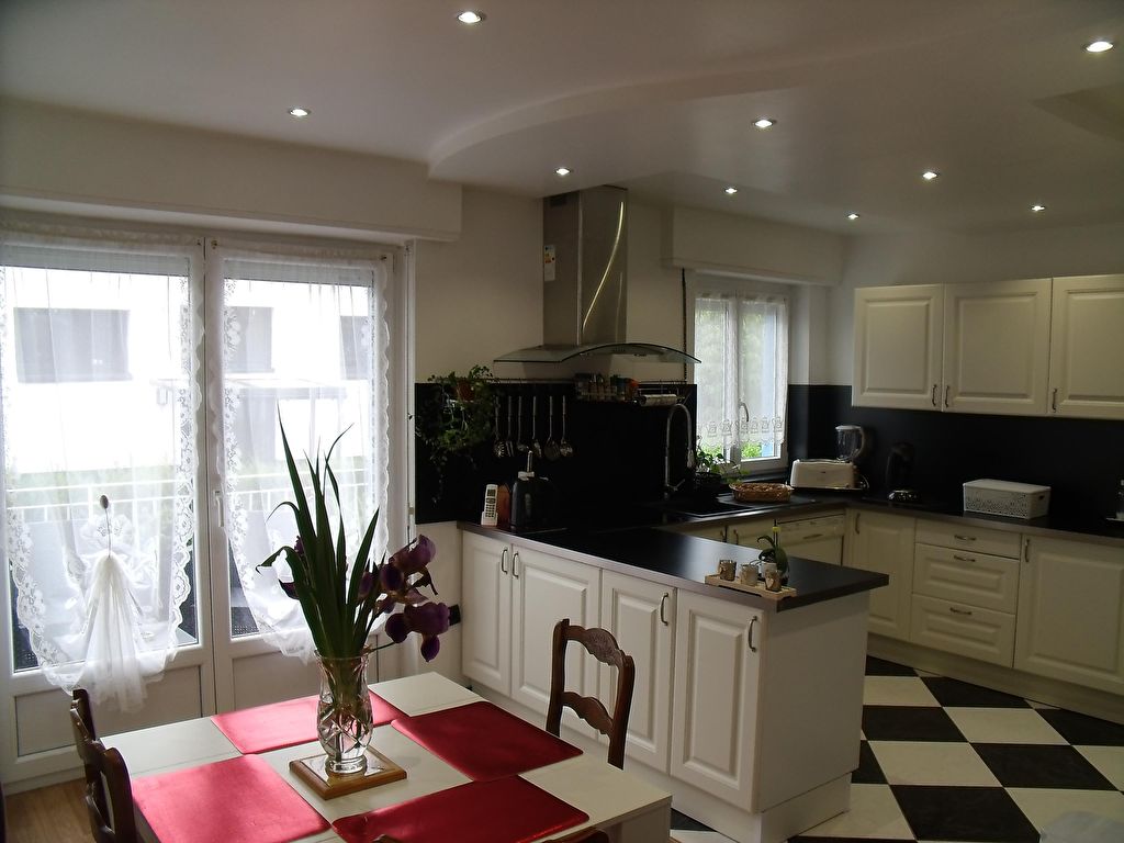 À vendre à Bollwiller (68540), maison 4 pièces.