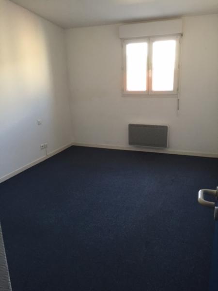 BEGLES à louer échoppe T3