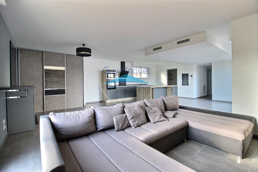 PROCHE LIBOURNE CONTEMPORAINE  DE PLAIN-PIED NON MITOYENNE