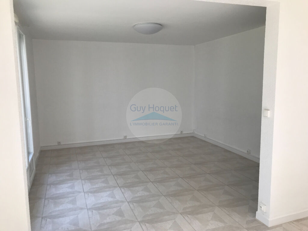 Location : appartement T3 bis à VILLENAVE D ORNON