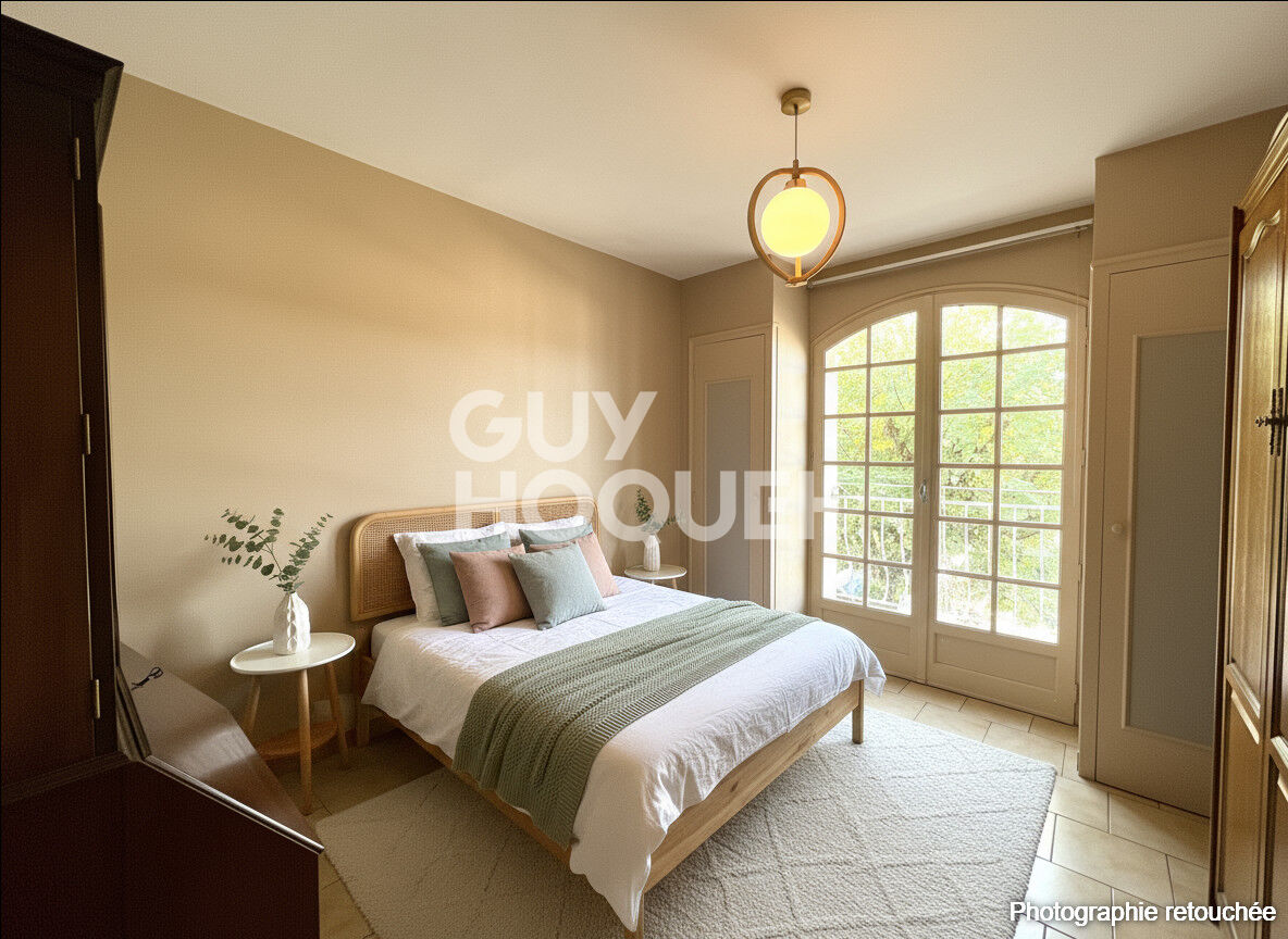 À vendre : Maison spacieuse de 6 pièces à Villenave d'Ornon !