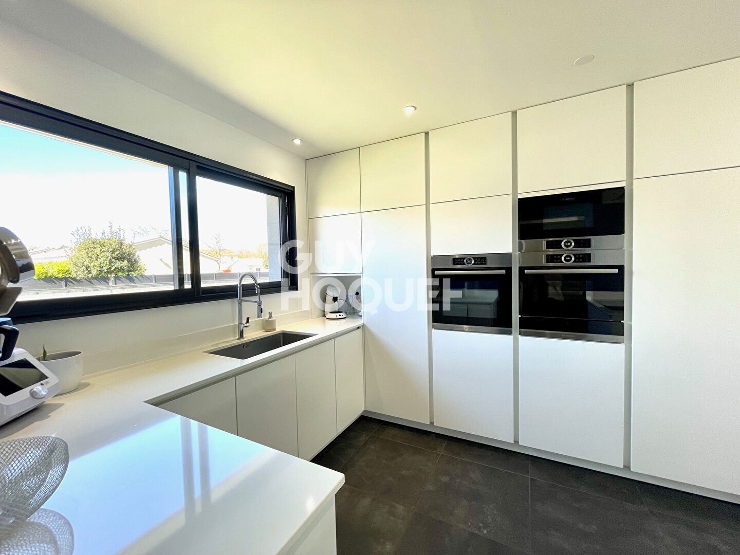 EXCLUSIVITE MAISON CONTEMPORAINE COUP DE COEUR ASSURE !