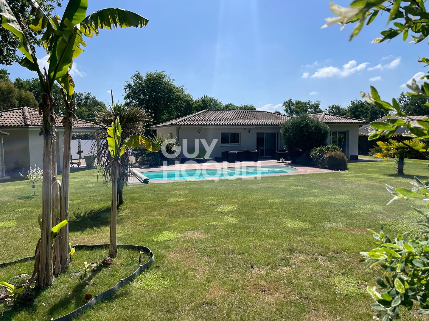 Maison d'exception à vendre à Saucats - Grand standing et confort moderne !