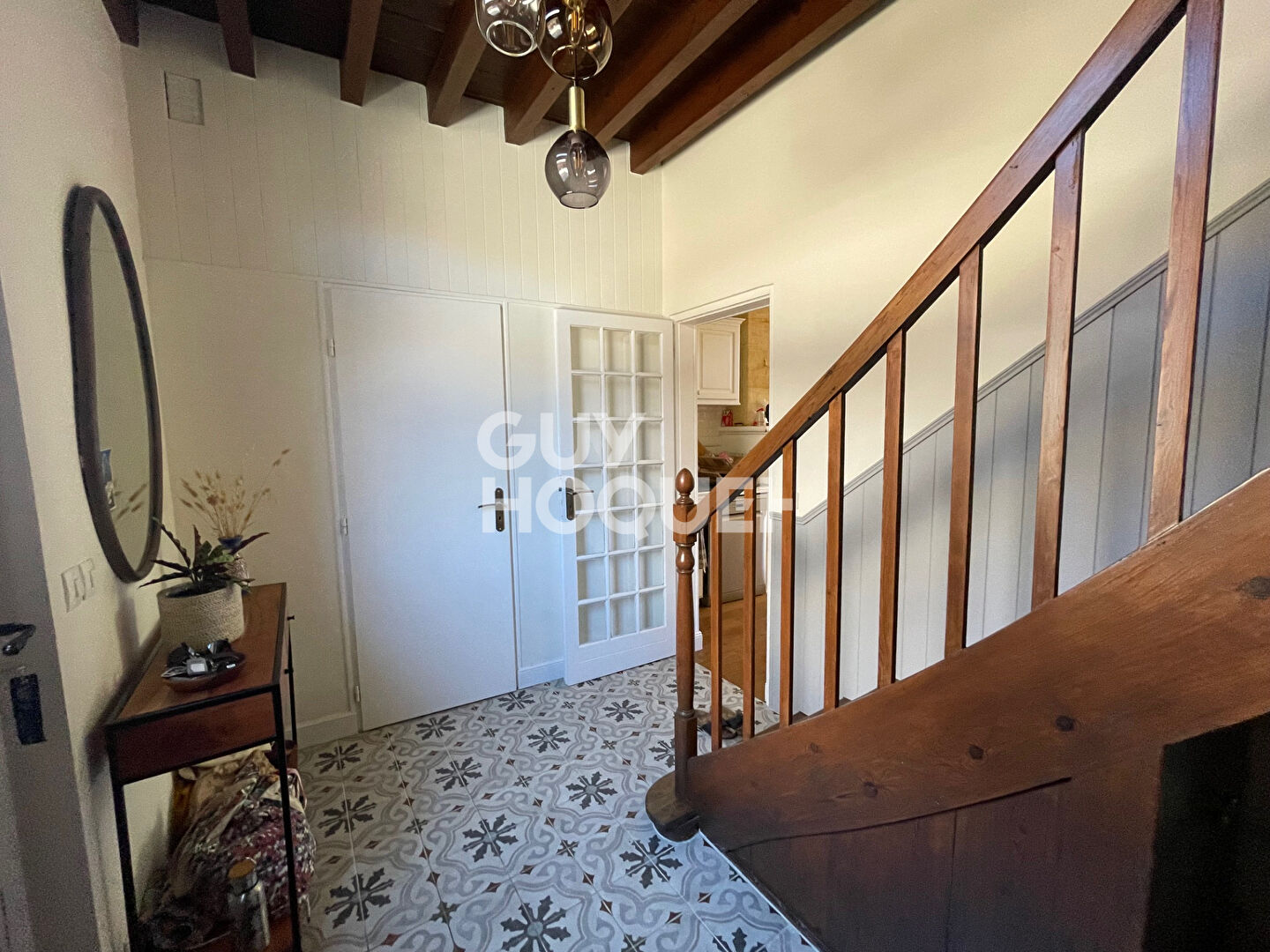 Maison en pierre de plus de 200 m² à saisir!