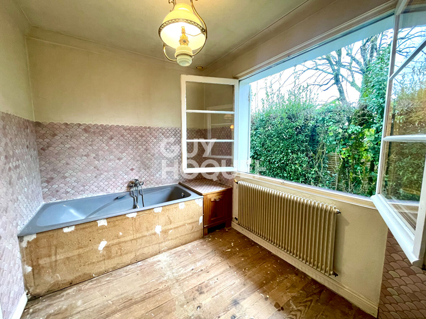 COUP DE COEUR ASSURE SECTEUR RARE MAISON 6 PIECES 1034 M² de terrain