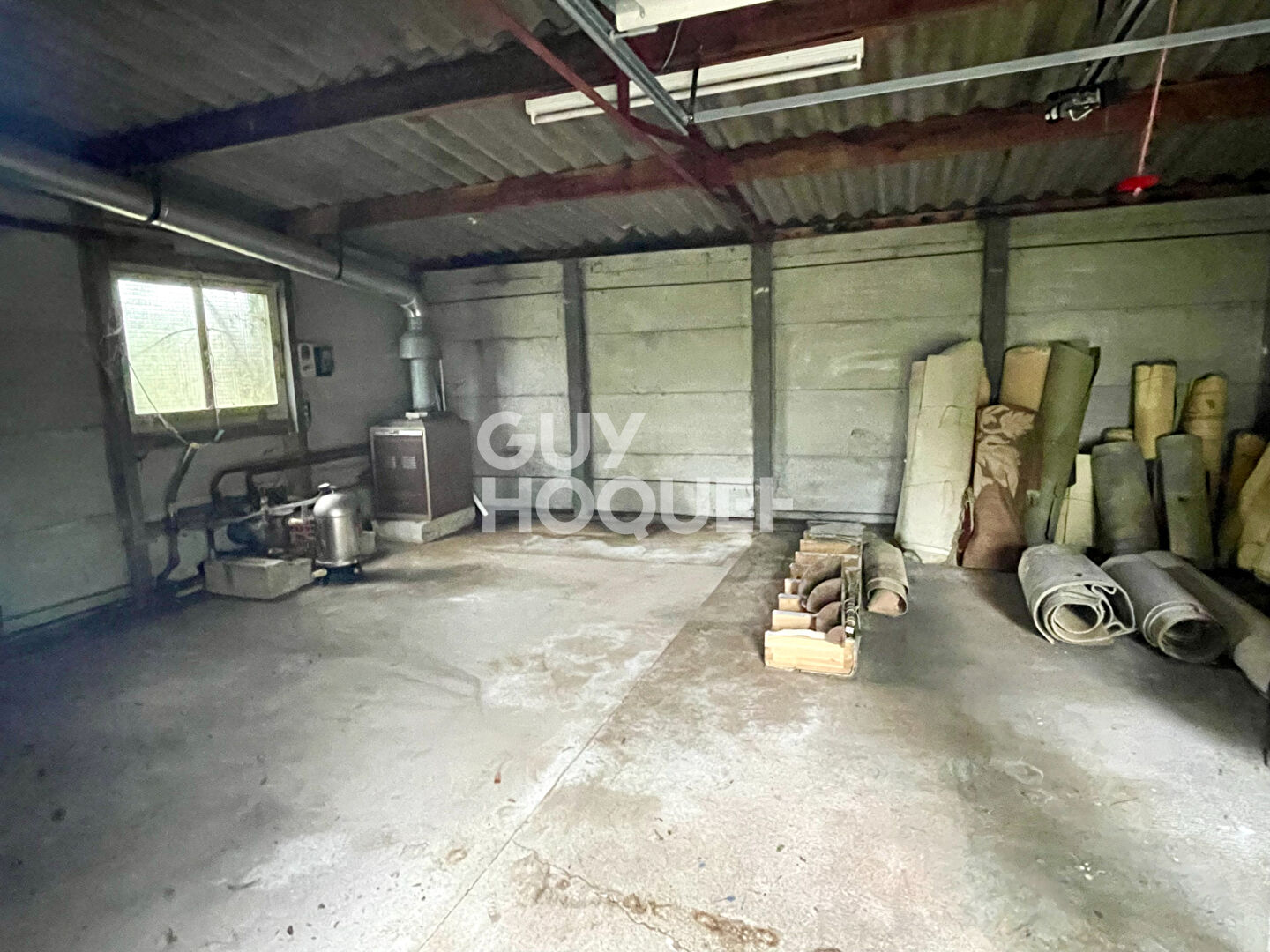 COUP DE COEUR ASSURE SECTEUR RARE MAISON 6 PIECES 1034 M² de terrain