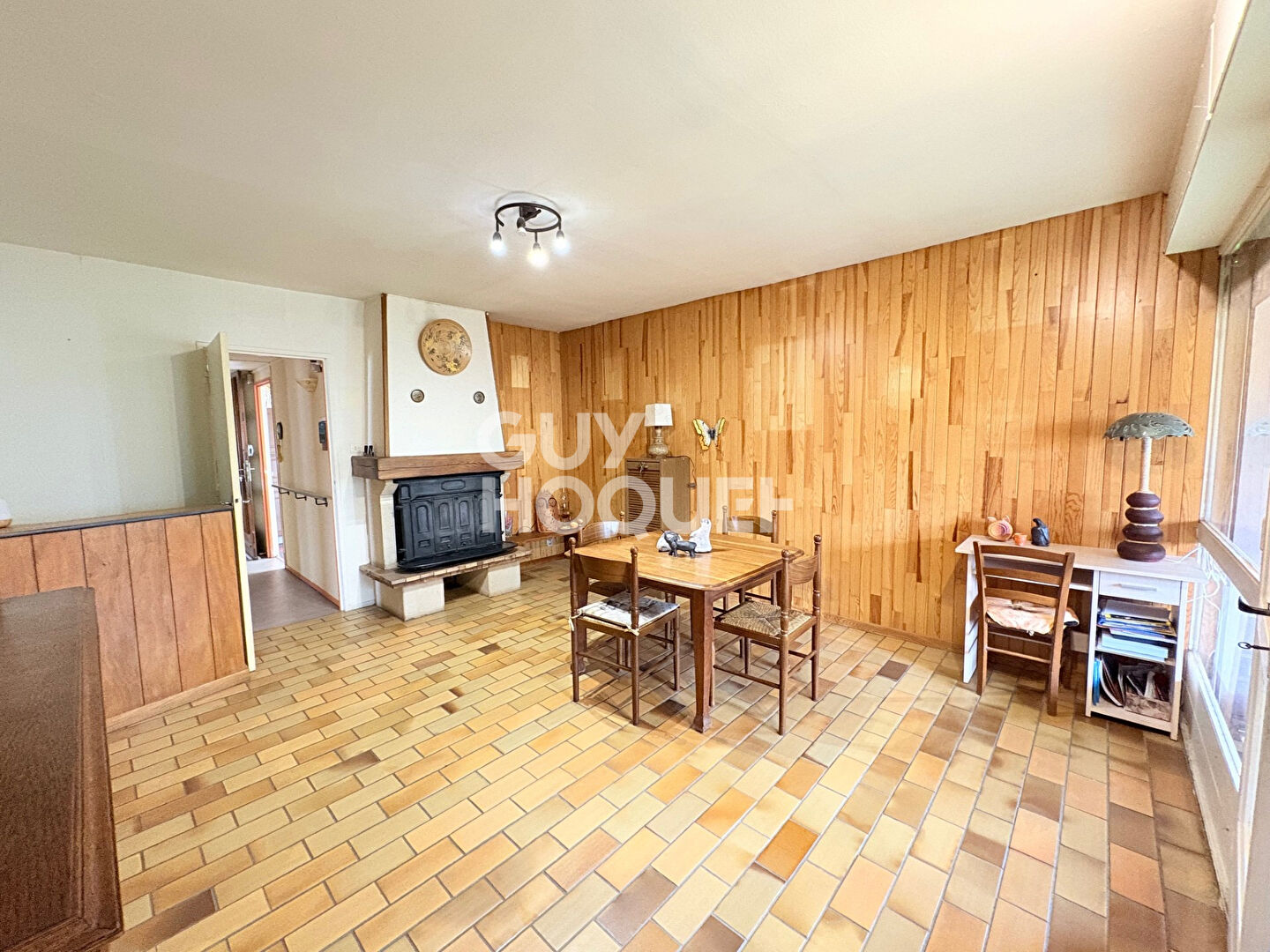 EXCLUSIVITE SUR CHAMBERY RARE MAISON T4- 634 M² JARDIN AU CALME