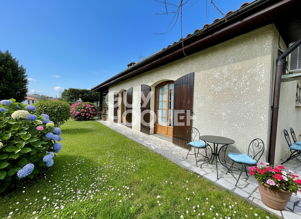 MAISON DE PLAIN-PIED  NON MITOYENNE T5