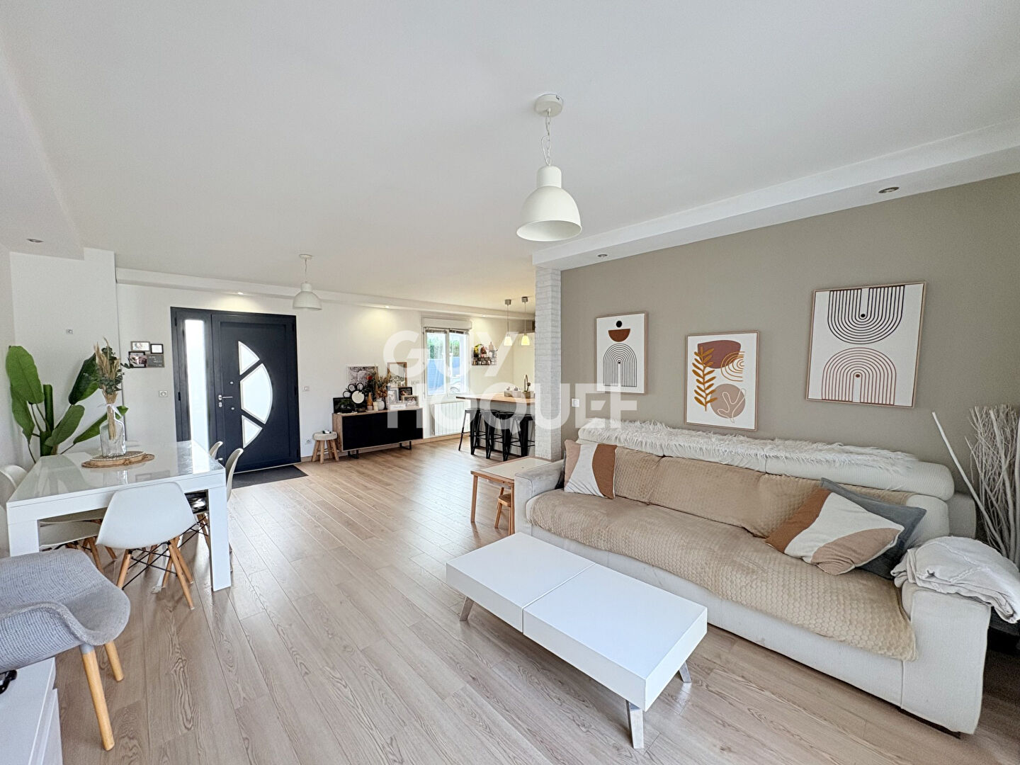 EXCLUSIVITE INTA ROCADE ST BRIS T5