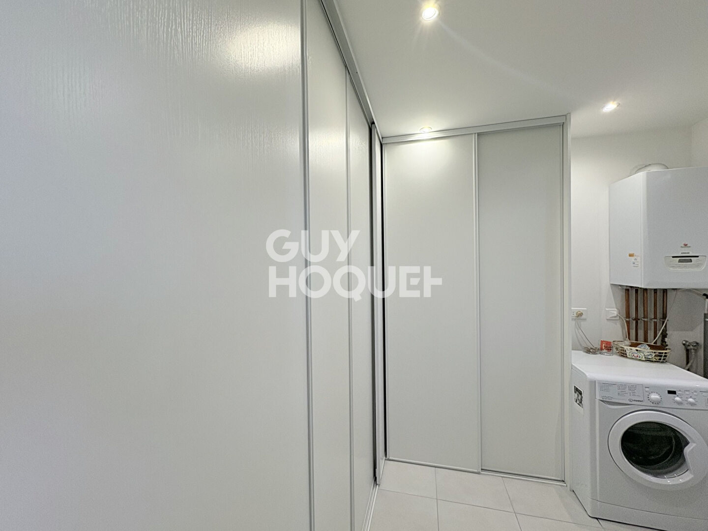 EXCLUSIVITE Chez Guy Hoquet Très belle maison entièrement rénovée, véritable coup de coeur !