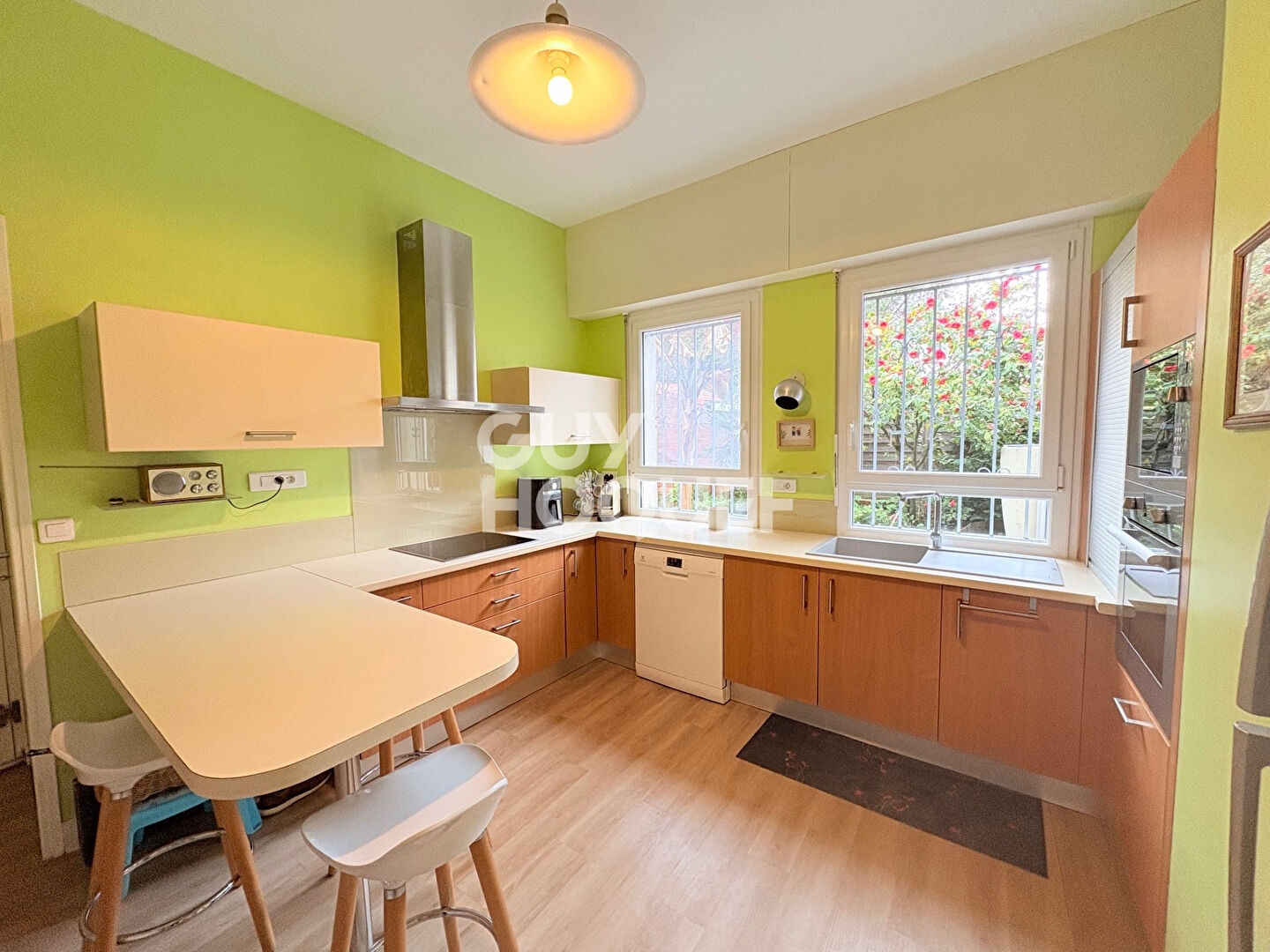 Ensemble immobilier en pierre de 4 lots barrière de Toulouse