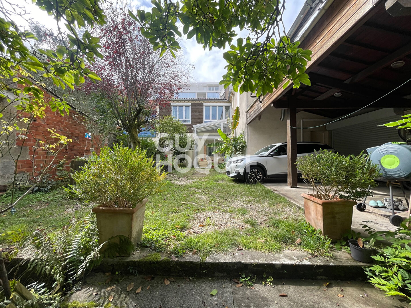 Ensemble immobilier en pierre de 4 lots barrière de Toulouse