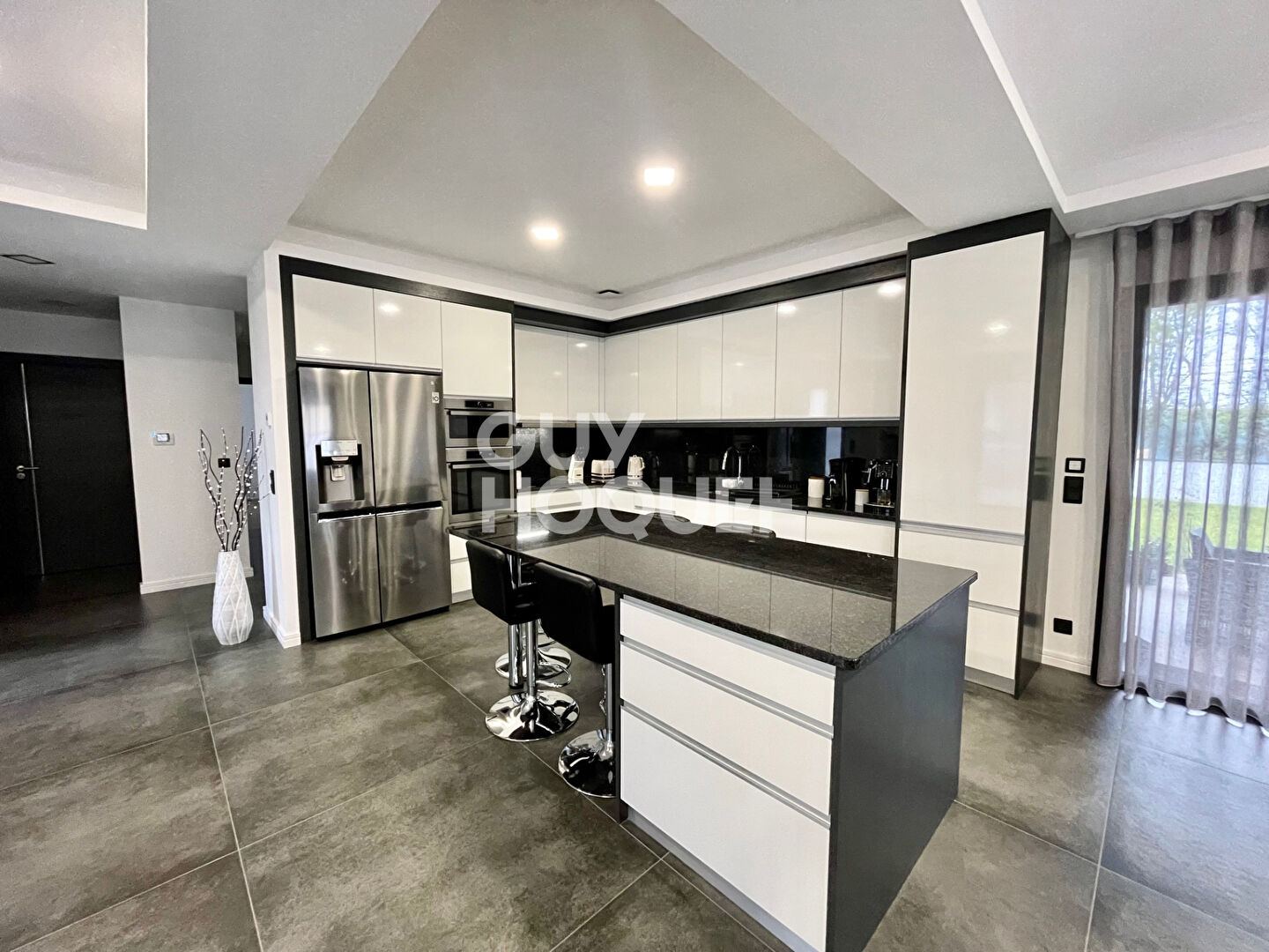 EXCLUSIVITE MAISON DE PLAIN-PIED NON MITOYENNE DE 2020 CONTEMPORAINE