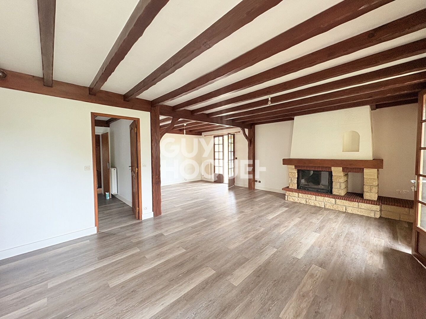 Exclusivité - MAISON PLAIN-PIED NON MITOYENNE T4 + GARAGE ET GRAND TERRAIN