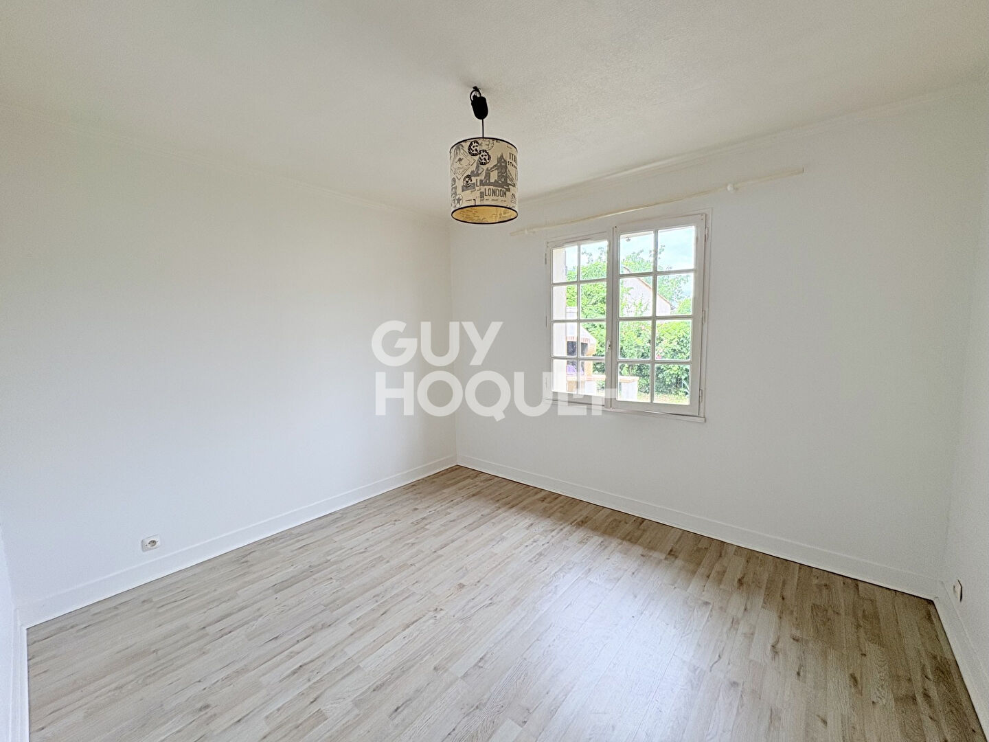 Exclusivité - MAISON PLAIN-PIED NON MITOYENNE T4 + GARAGE ET GRAND TERRAIN