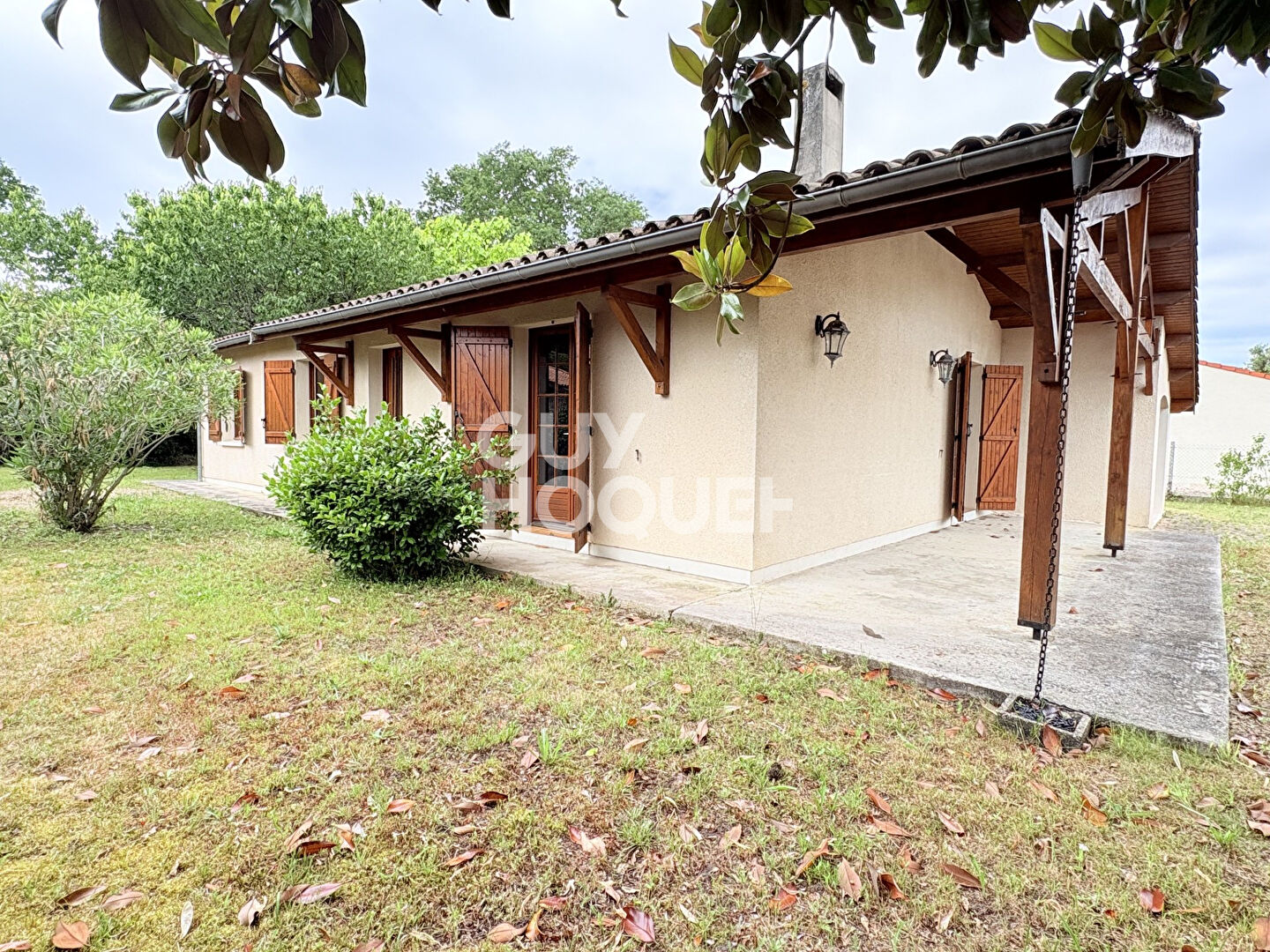 Exclusivité - MAISON PLAIN-PIED NON MITOYENNE T4 + GARAGE ET GRAND TERRAIN