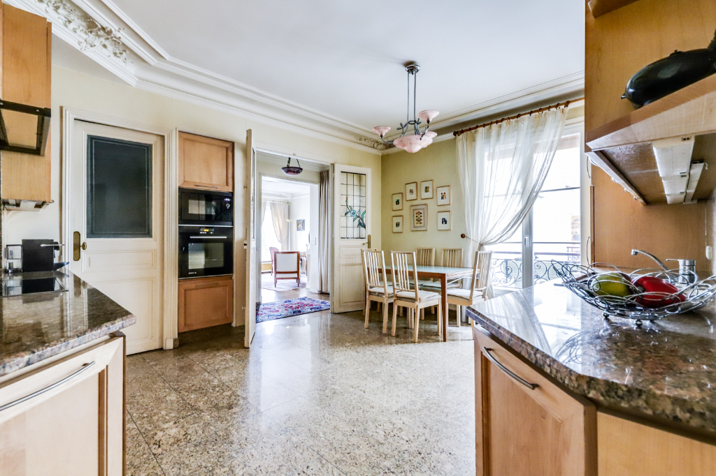 Vente Appartement de 5 pièces 115 m² - PARIS 75011 | 20ème APPART PYRÉNÉES - AR photo6