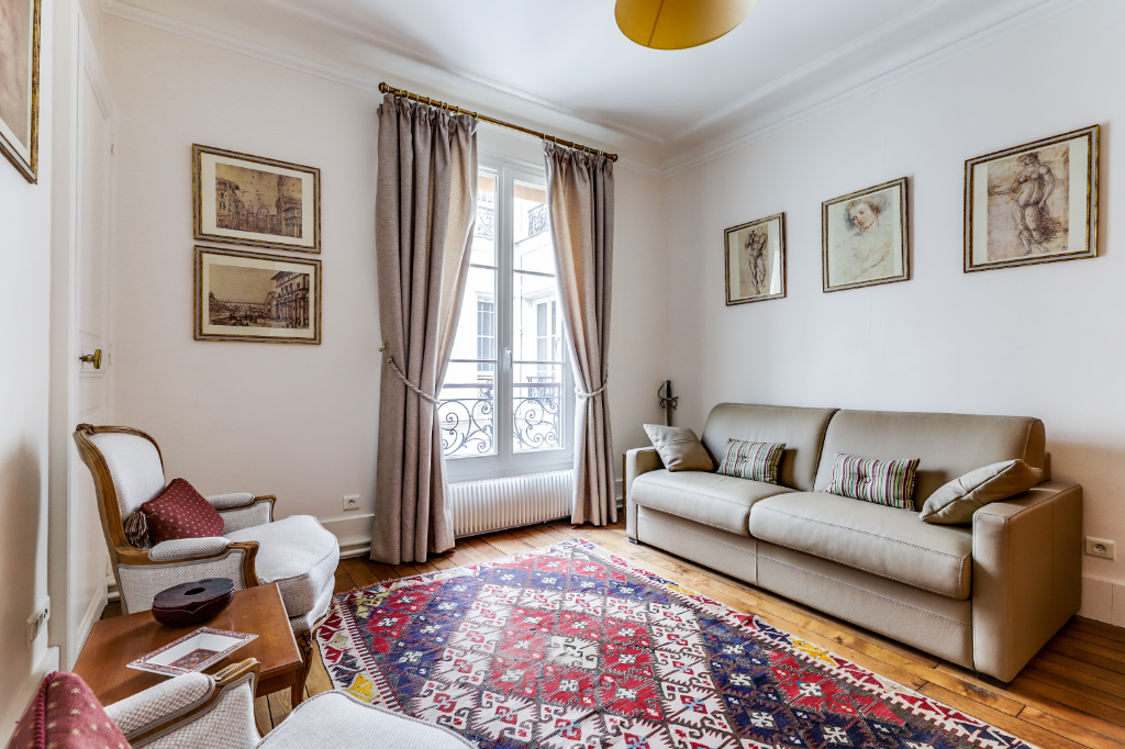 Vente Appartement de 5 pièces 115 m² - PARIS 75011 | 20ème APPART PYRÉNÉES - AR photo8