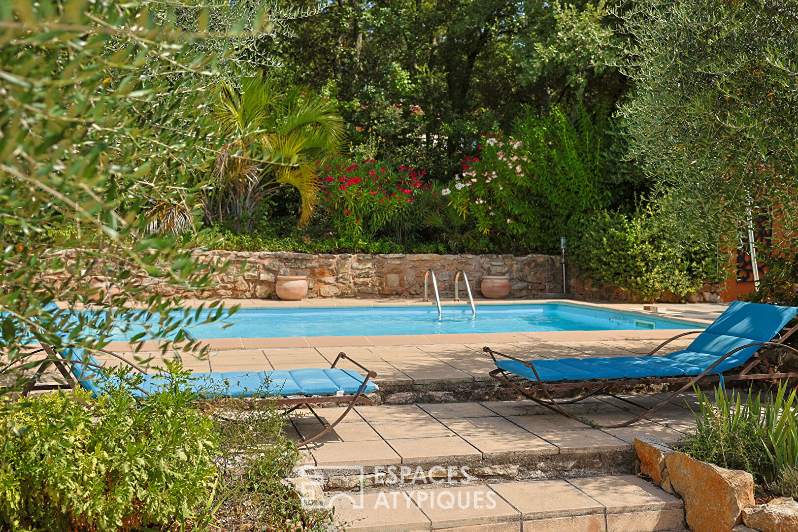 Photo Villa au coeur de la campagne provençale image 2/6