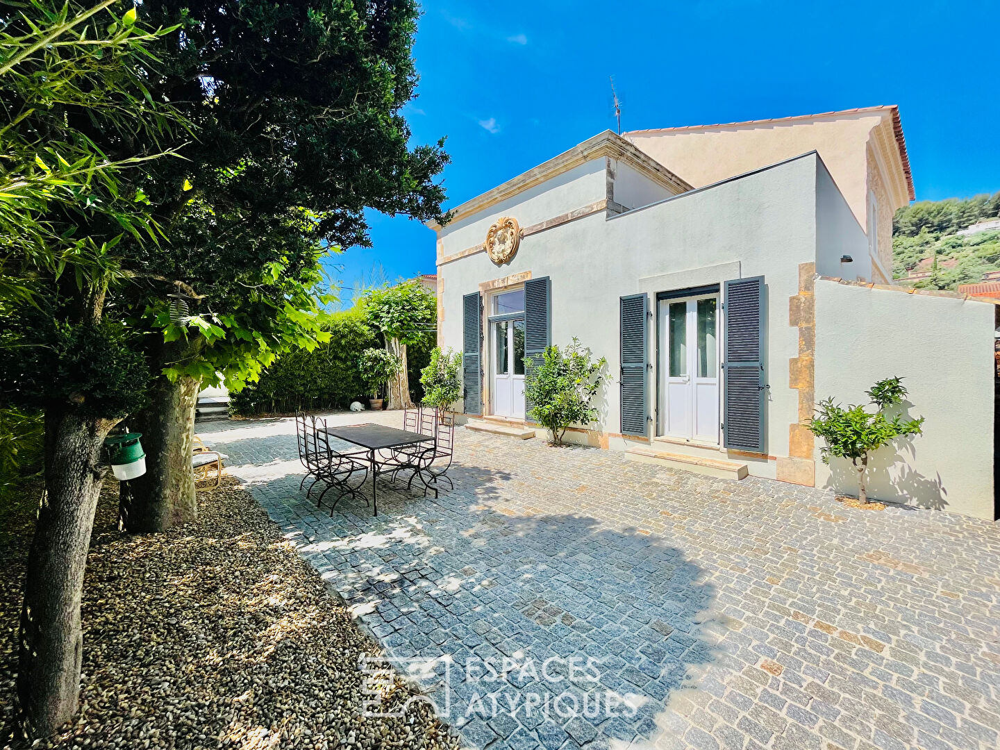 Photo Maison fin 19e superbement rénovée avec sa piscine image 2/6