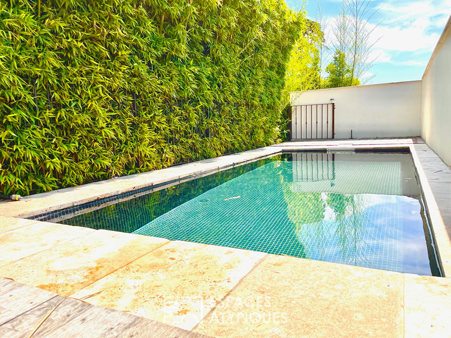 Photo Maison fin 19e superbement rénovée avec sa piscine image 4/6