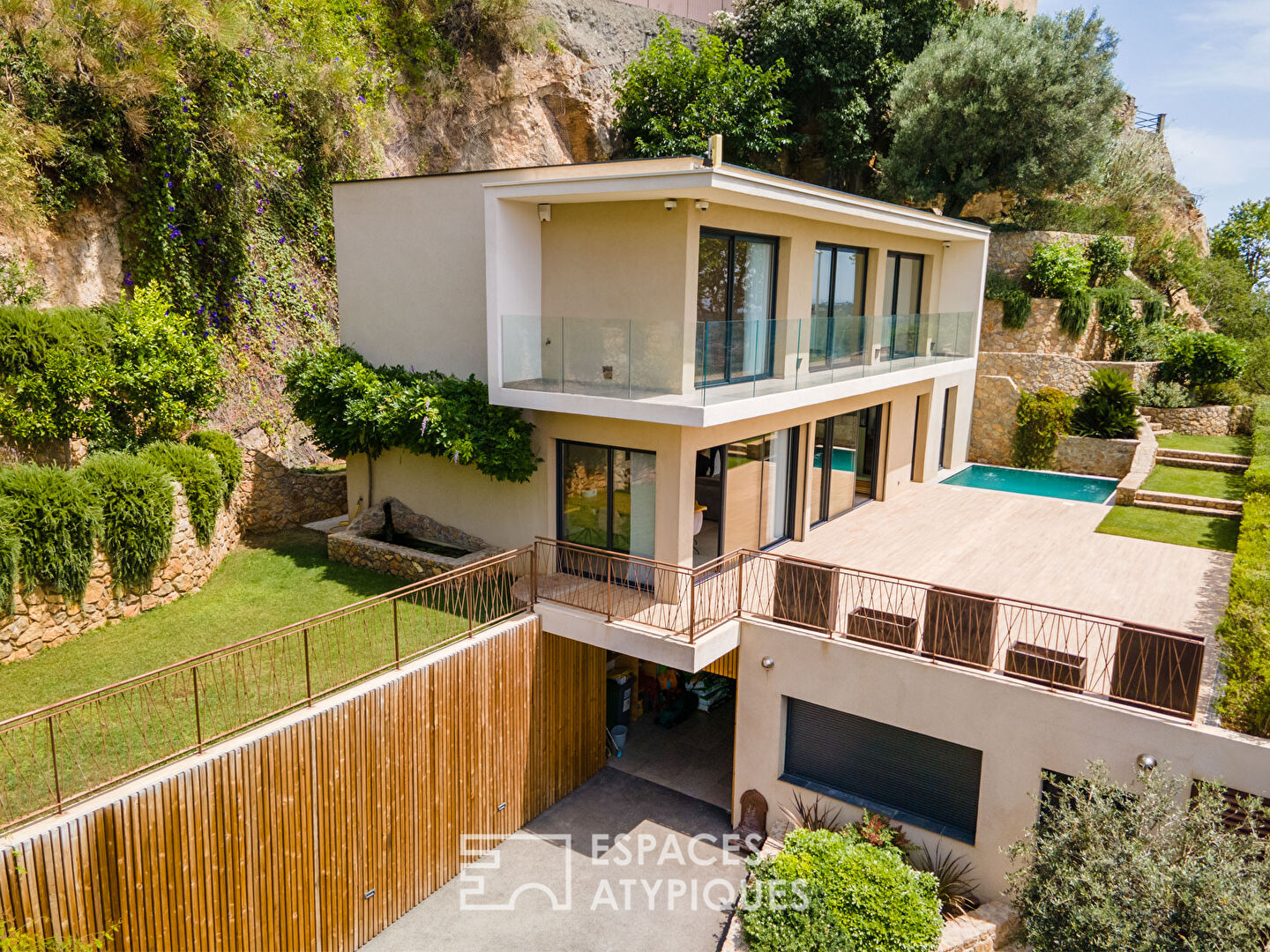 Photo Maison d'architecte face à la mer image 3/6