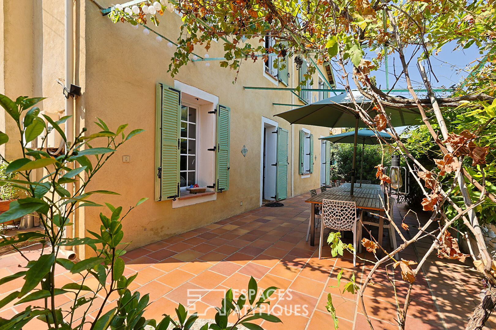 Maison atypique avec jardin