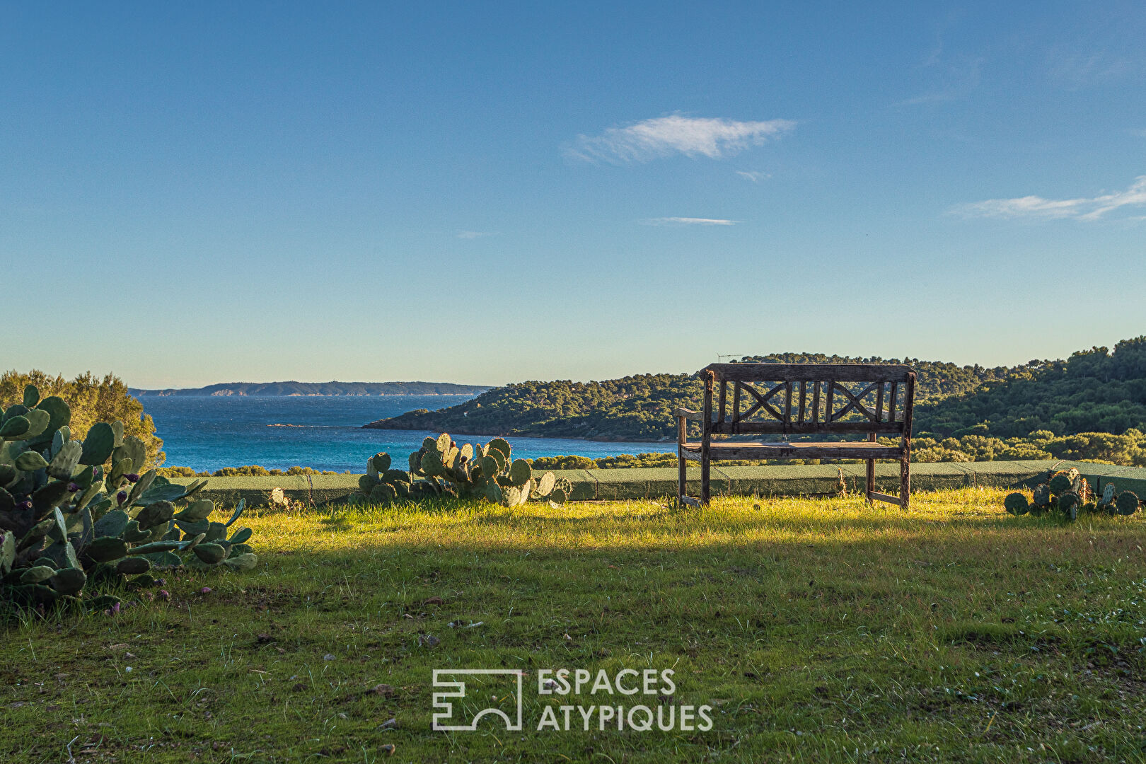 Maison d'architecte vue mer au Gaou-Bénat