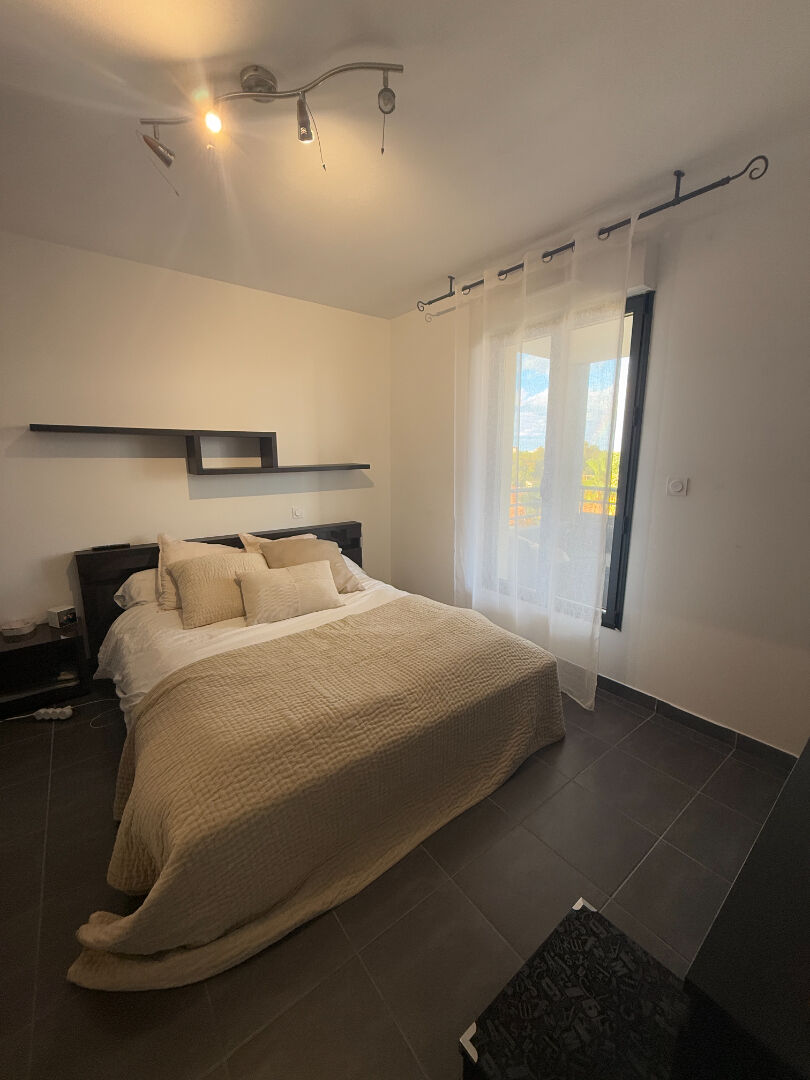 Photo T2 Meuble Furiani Terrasse Parking image 4/6