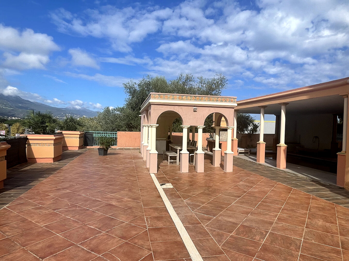 Photo Spacieux appartement T5 climatisé 121 m2 image 2/6