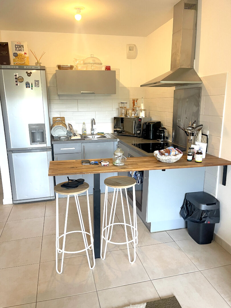 Très beau T2 avec dressing et grande terrasse