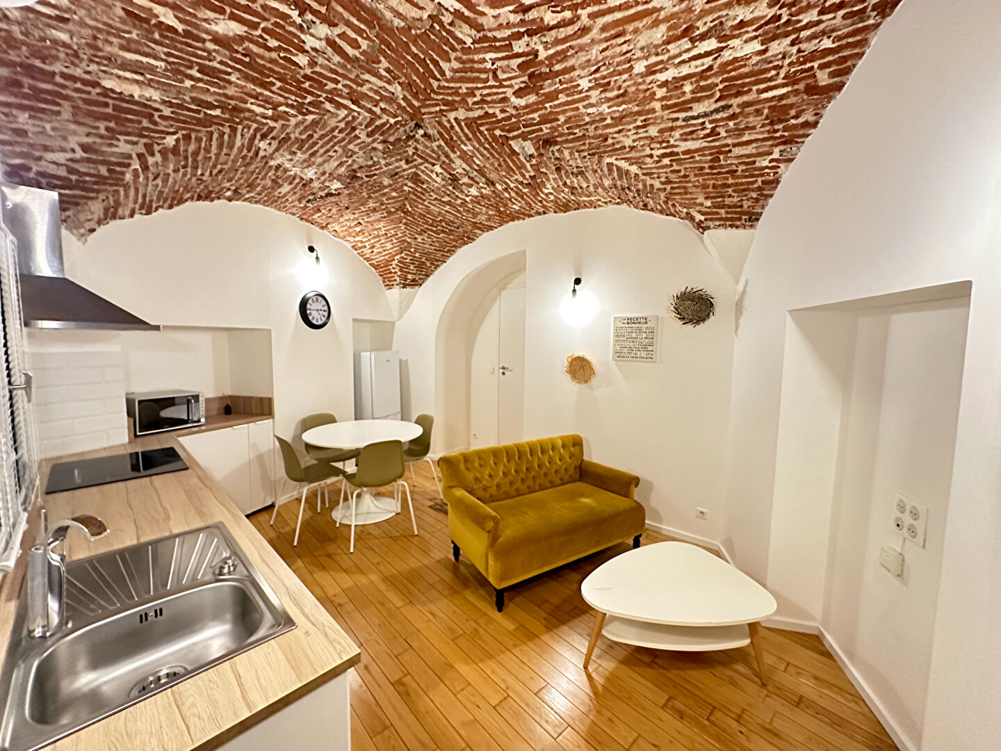 Joli T2 meublé  - BASTIA CENTRE ANCIEN