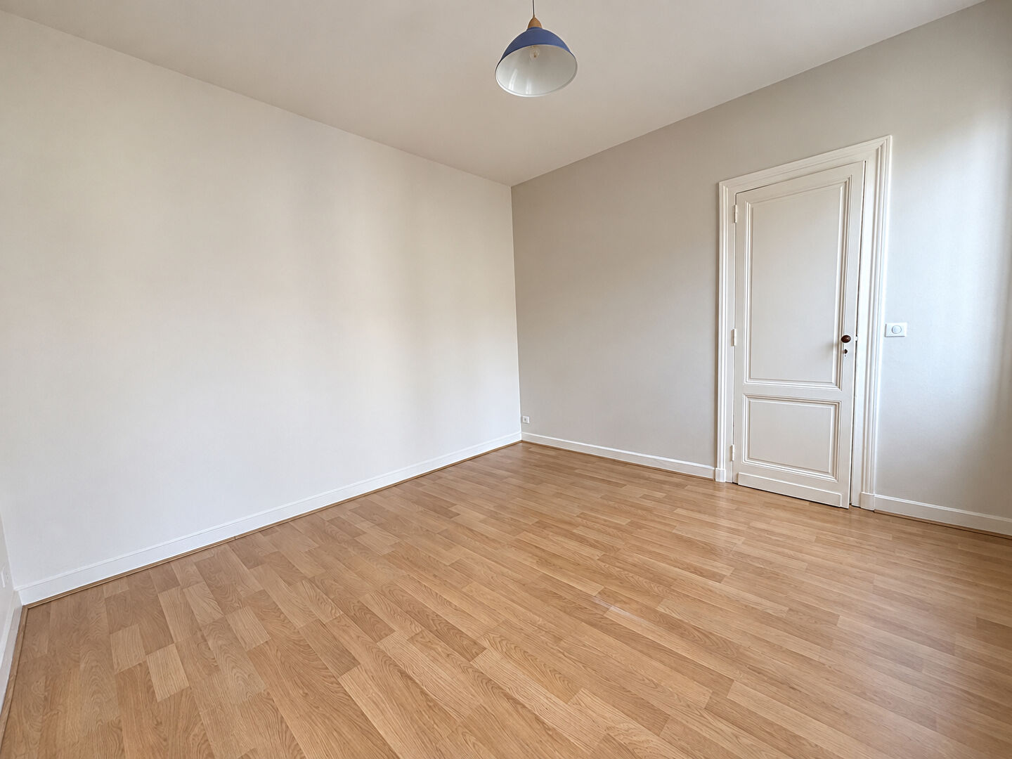 Agence immobilière de CABINET GIRONDIN Bordeaux - Saint Augustin - CABINET GIRONDIN