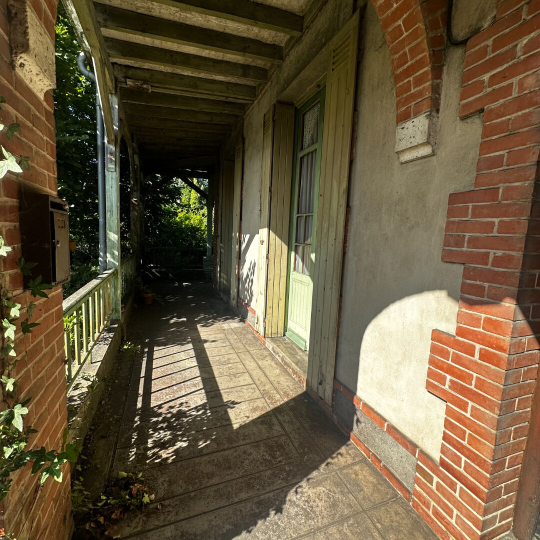 Photo Maison de caractère avec hôtel/bar image 4/6