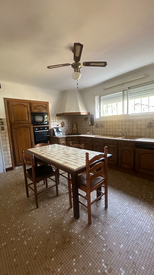 Photo Maison Parentis En Born 6 pièce(s) 150 m2 image 4/6