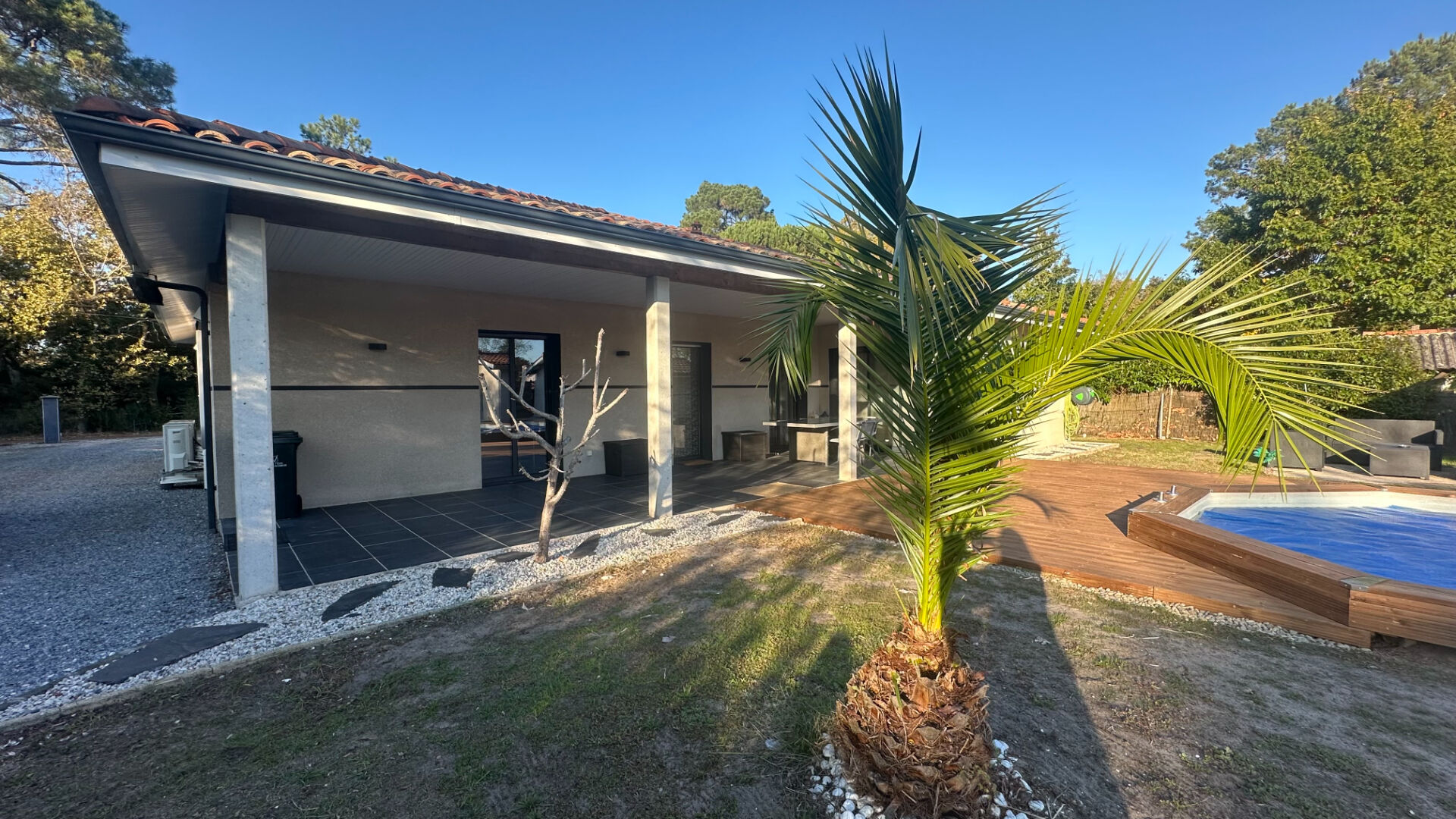 Maison Pissos 5 pièce(s) 142 m2