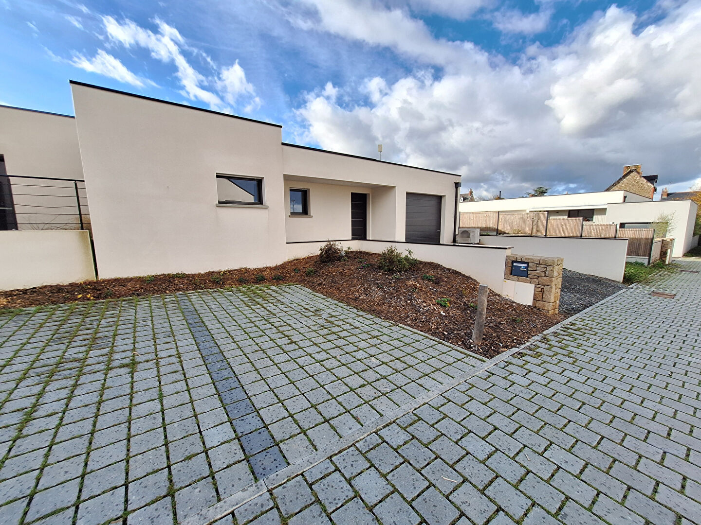 Maison  5 pièce(s) 100 m2