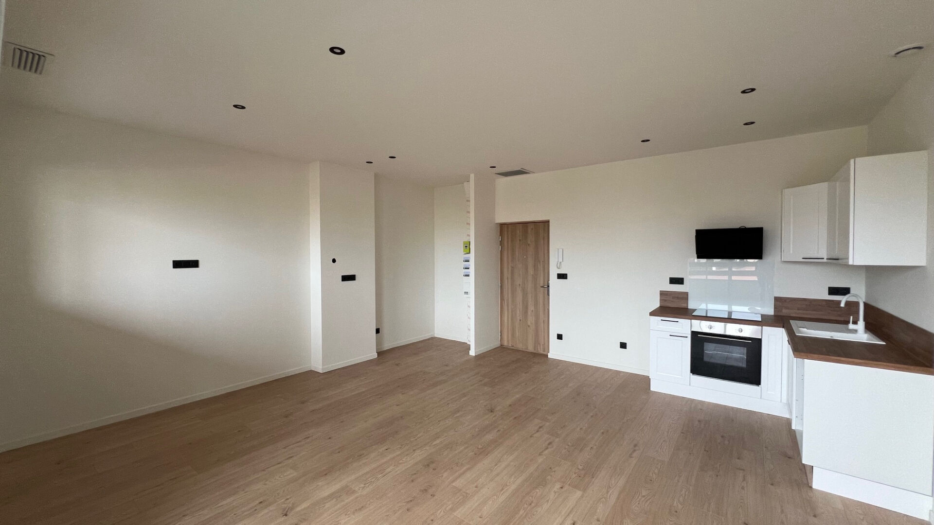 Photo Appartement F2 de 51m² avec terrasse image 2/6