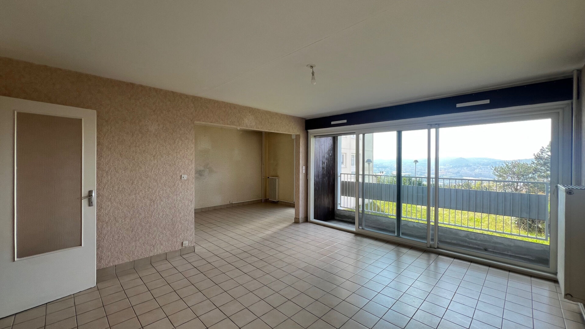 Photo MONTREYNAUD - F4 de 82m² image 1/6