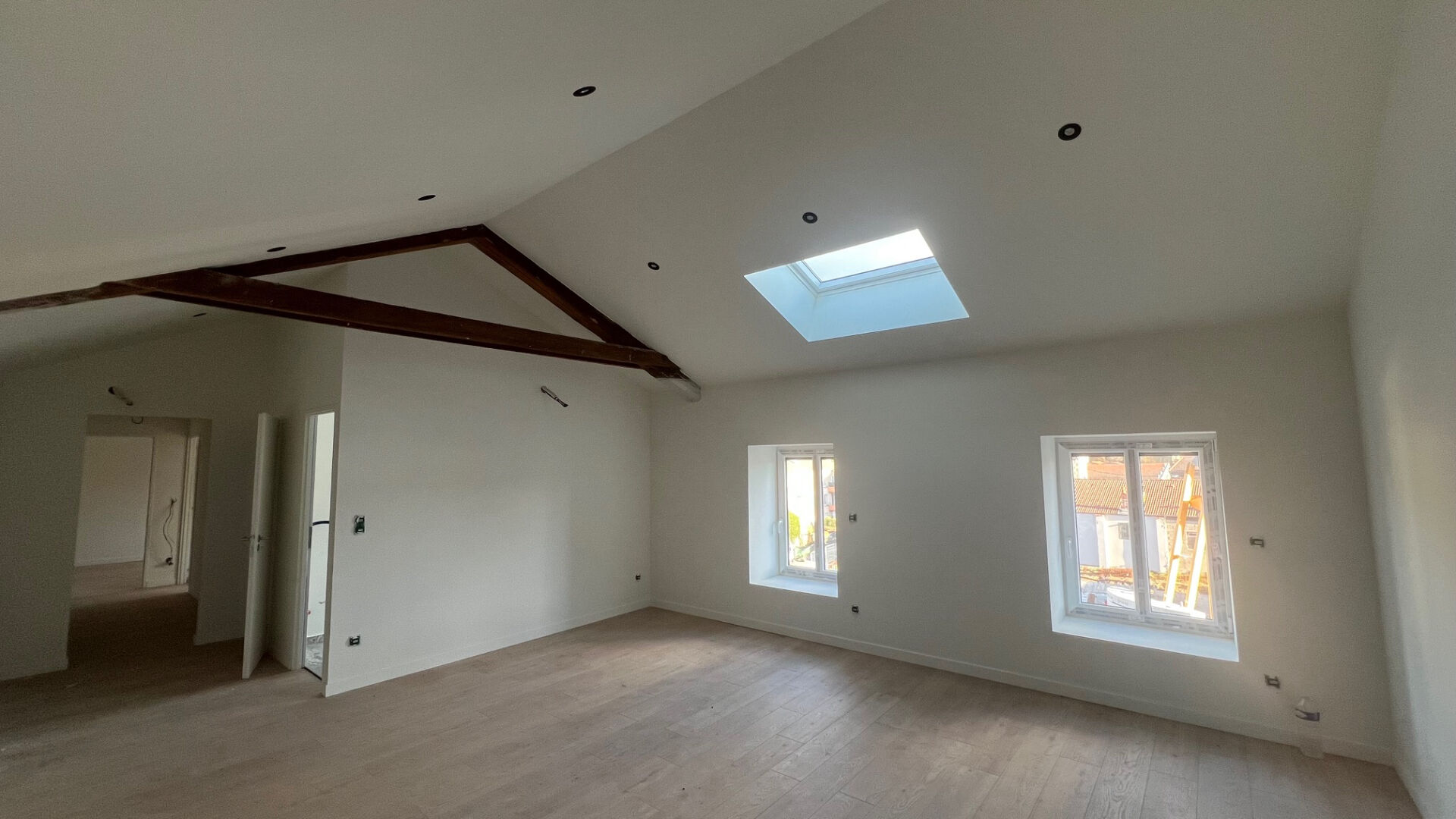 Photo ST JUST MALMONT - F3 réhabilité image 2/5